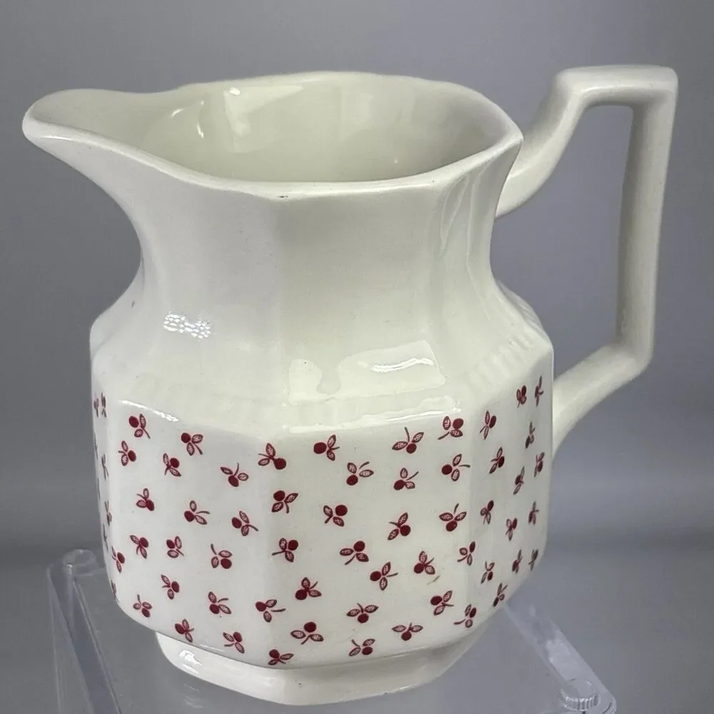 Wedgwood Katrina Creamer Red Chintz Floral Cream Pitcher England Bone China RARE